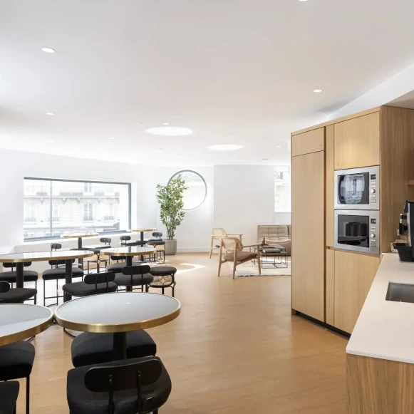 Bureau privé 53 m² 13 postes Location bureau Rue de Montholon Paris 75009 - photo 12