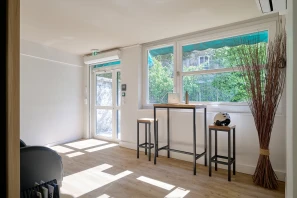 Open Space - 75005 - 4 postes - 490€