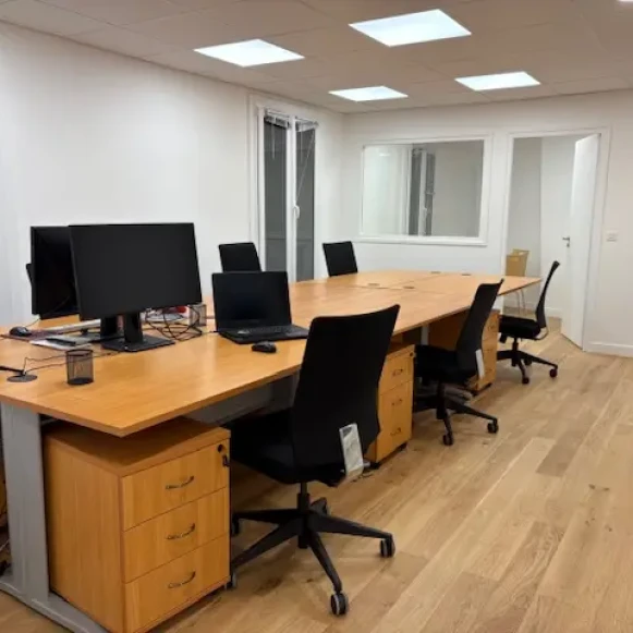 Open Space  5 postes Location bureau Rue Saint Denis Paris 75002 - photo 1