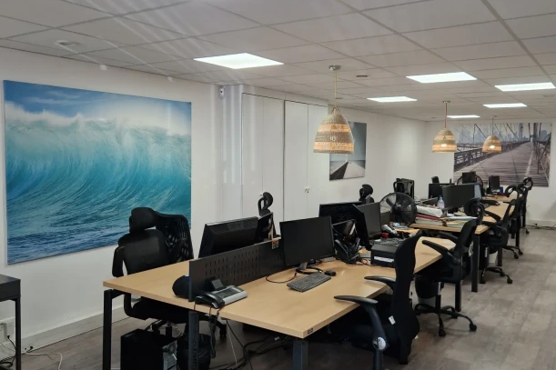 Open Space - 75013 - 4 postes - 250€