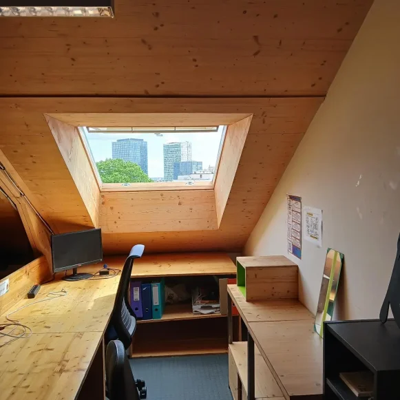 Open Space  10 postes Coworking Avenue Pasteur Montreuil 93100 - photo 5