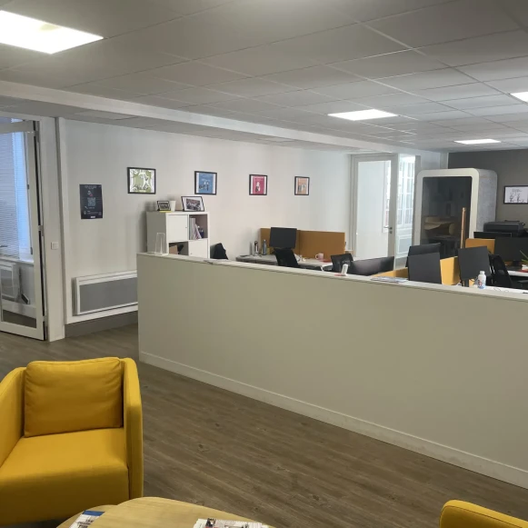 Bureau privé 148 m² 15 postes Coworking Place de la Gare Lille 59800 - photo 6