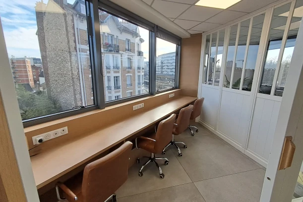 Bureau privé - 94340 - 4 postes - 850€