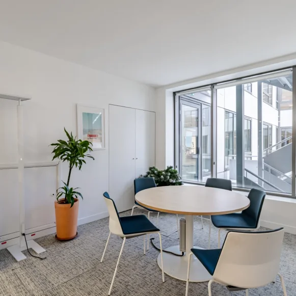 Espace indépendant 352 m² 24 postes Coworking Boulevard Victor Paris 75015 - photo 4