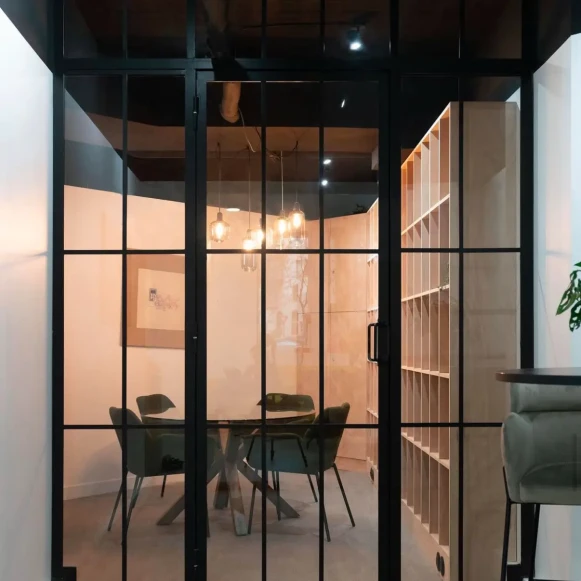 Espace indépendant 43 m² 8 postes Location bureau Rue Salomon de Rothschild Suresnes 92150 - photo 5
