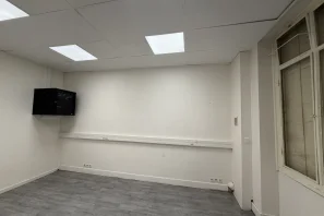 Espace indépendant - 75011 - 10 postes - 1100€