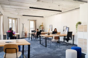 Espace indépendant - 75009 - 15 postes - 7800€