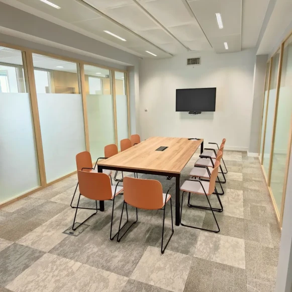 Bureau privé 84 m² 12 postes Coworking Avenue de l'Europe Bois-Colombes 92270 - photo 7