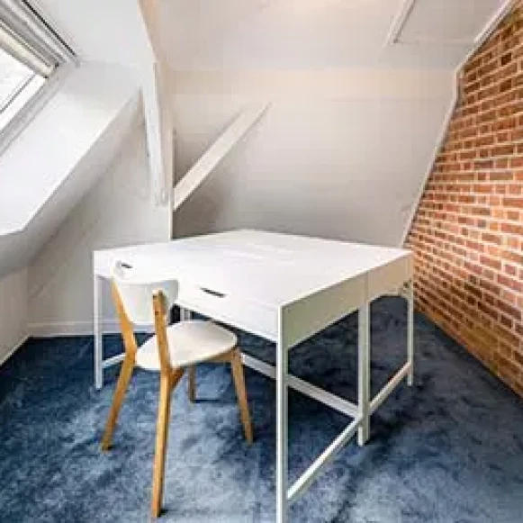 Bureau privé 11 m² 2 postes Location bureau Rue Jean Guéhenno Rennes 35700 - photo 4