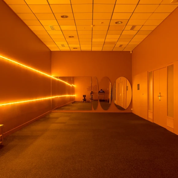 Open Space  4 postes Coworking Place de la Bourse Paris 75002 - photo 6