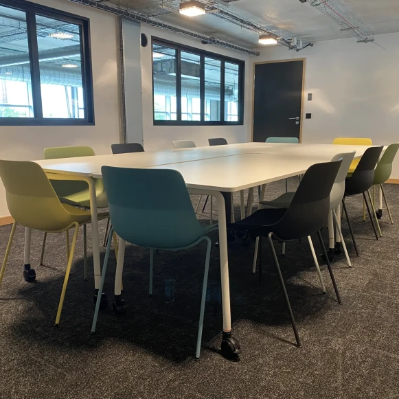 Espace indépendant 695 m² 74 postes Location bureau Rue de la Gare d'Orléans Bordeaux 33100 - photo 6