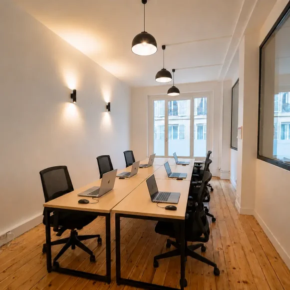 Espace indépendant 170 m² 30 postes Location bureau Rue du Faubourg Poissonnière Paris 75010 - photo 2