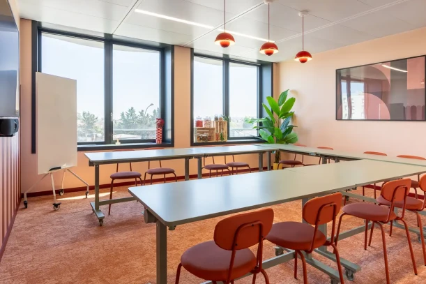 Bureau privé - 94120 - 14 postes - 4200€