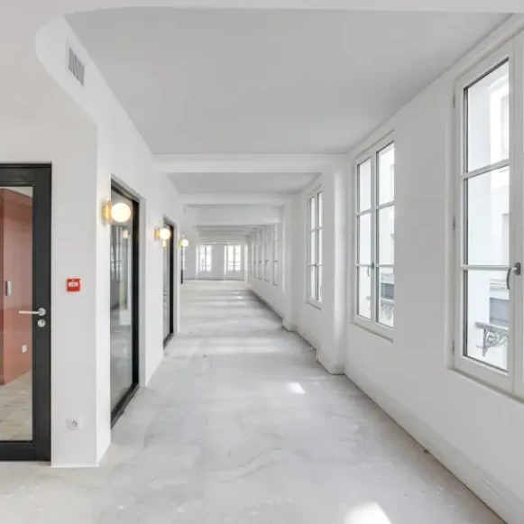 Espace indépendant 356 m² 45 postes Location bureau Rue du Faubourg Saint-Antoine Paris 75012 - photo 1