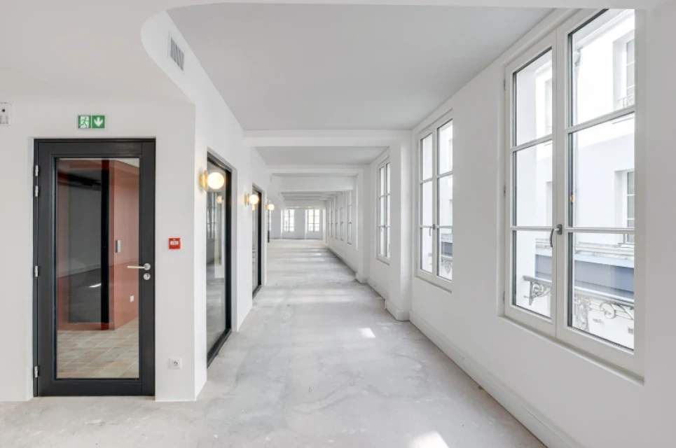 Jöro Rue du Faubourg Saint-Antoine