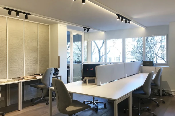 Open Space - 75011 - 4 postes - 340€