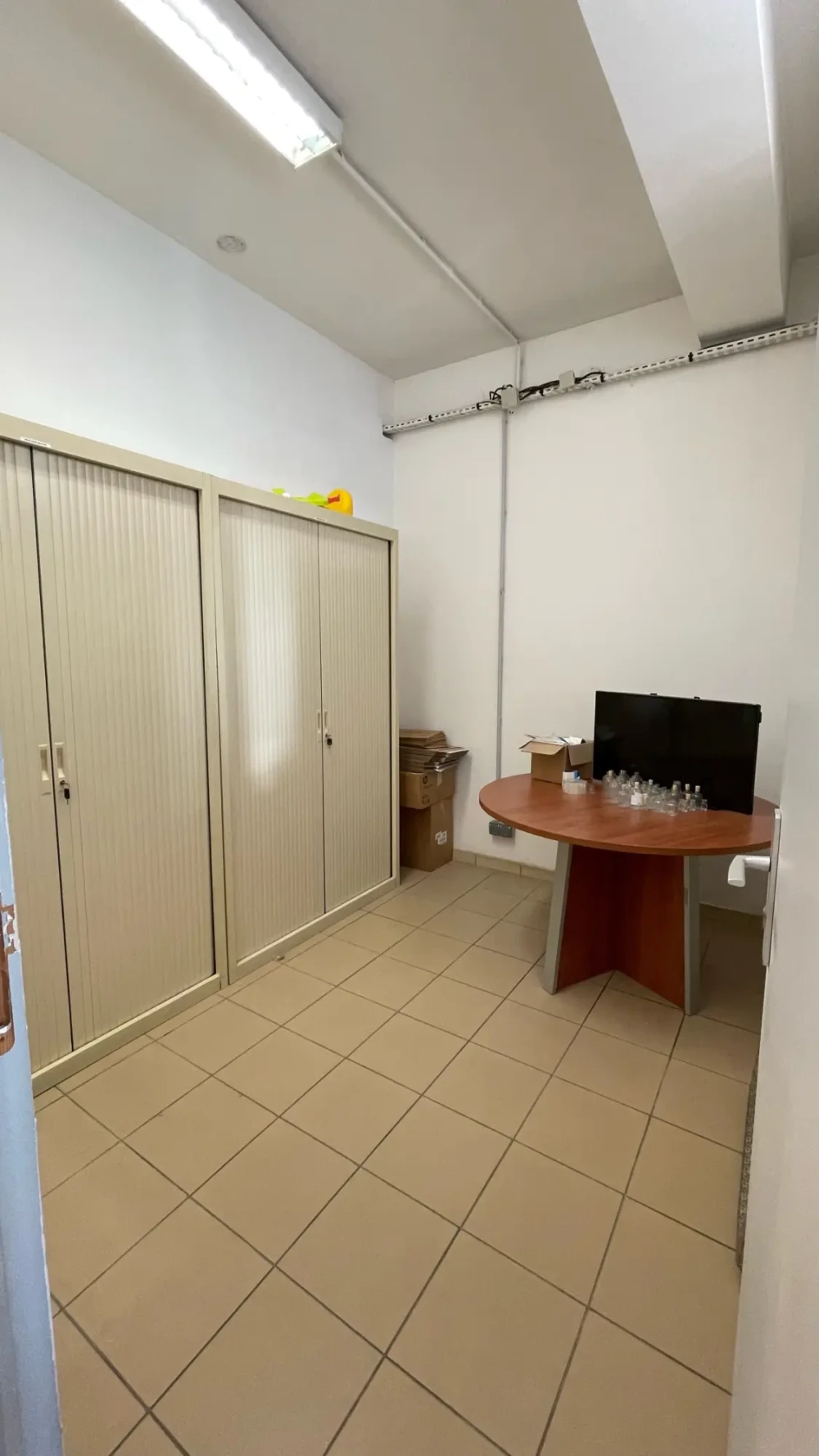 Espace indépendant - 92140 - 12 postes - 1900€