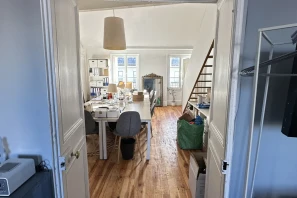 Espace indépendant - 75010 - 7 postes - 2480€