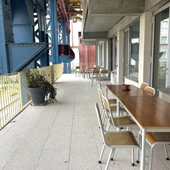 Bureau privé 41 m² 6 postes Coworking Passage de l'Internationale Lille 59800 - photo 4