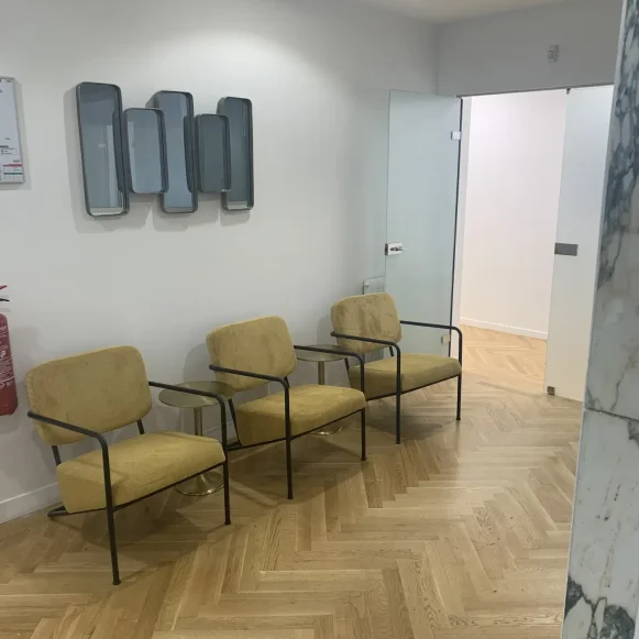 Bureau privé 49 m² 15 postes Location bureau Rue Méhul Pantin 93500 - photo 3