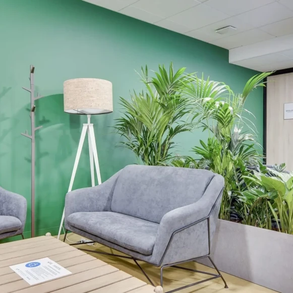 Bureau privé 25 m² 6 postes Coworking Rue d'Amiens Lille 59800 - photo 1