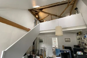 Espace indépendant - 75010 - 12 postes - 4200€