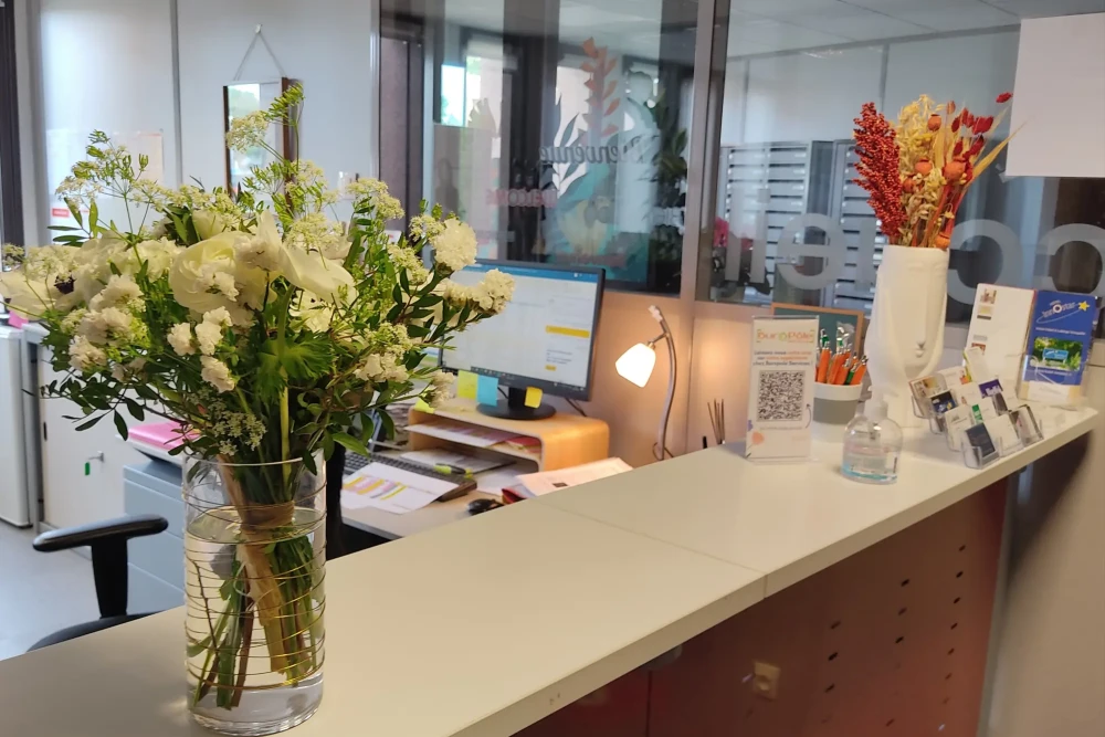 Bureau privé - 31670 - 2 postes - 800€