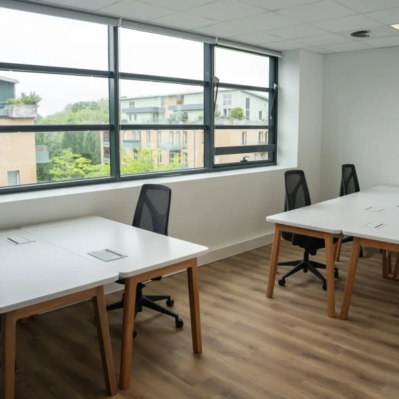 Bureau privé 37 m² 10 postes Coworking Rue de Luxembourg Lille 59800 - photo 1