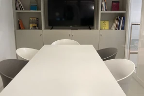 Open Space - 75003 - 4 postes - 350€