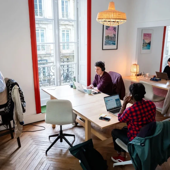 Open Space  10 postes Coworking Rue de Strasbourg Nantes 44000 - photo 2