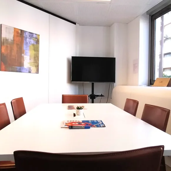 Bureau privé 30 m² 6 postes Location bureau Rue de Rouvray Neuilly-sur-Seine 92200 - photo 7