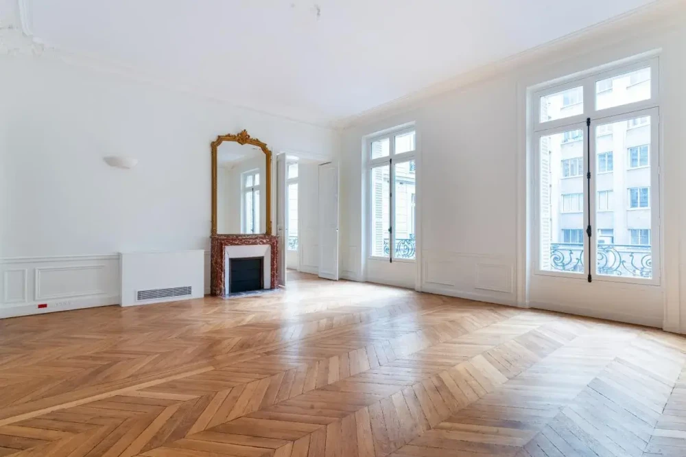 Espace indépendant - 75008 - 78 postes - 64350€
