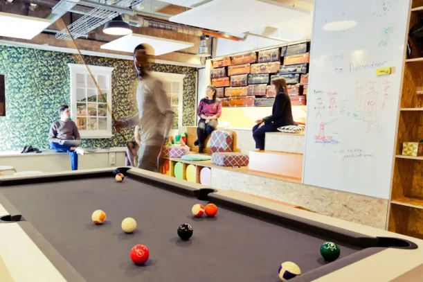 Bureau privé - 75012 - 12 postes - 8280€