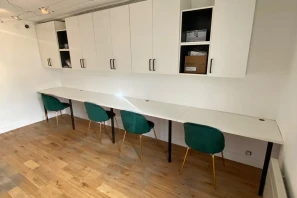 Bureau privé - 75010 - 6 postes - 1999€