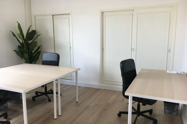 Bureau privé - 34000 - 4 postes - 800€