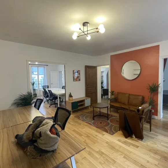 Espace indépendant 80 m² 16 postes Location bureau Rue du Temple Paris 75004 - photo 6