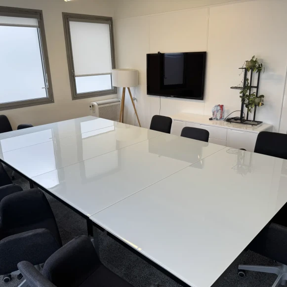 Open Space  28 postes Coworking Quai de Valmy Paris 75010 - photo 1