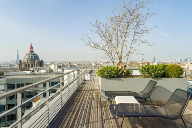 Espace indépendant - 75008 - 80 postes - 99050€