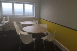 Bureau privé - 44800 - 3 postes - 379€