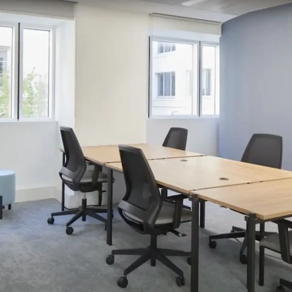 Bureau privé 16 m² 4 postes Location bureau Boulevard Malesherbes Paris 75008 - photo 2