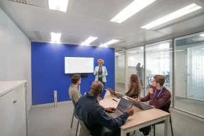 Bureau privé - 75020 - 14 postes - 5760€