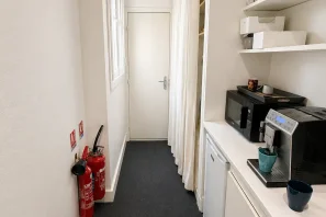 Bureau privé - 75009 - 8 postes - 2365€