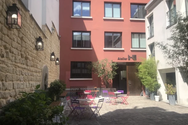 Bureau privé - 92110 - 4 postes - 1250€