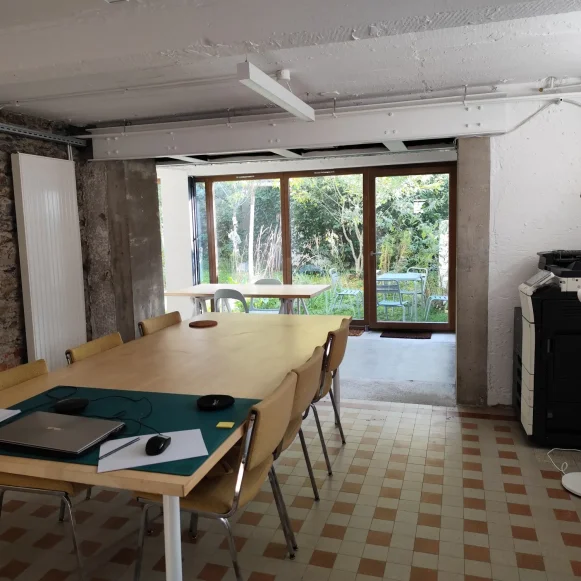 Open Space  4 postes Location bureau Rue René Peigne Nantes 44200 - photo 3