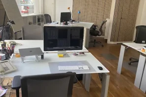 Bureau privé - 69006 - 6 postes - 3000€