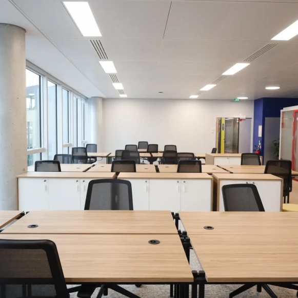 Bureau privé 77 m² 24 postes Coworking Avenue du Maine Paris 75014 - photo 5