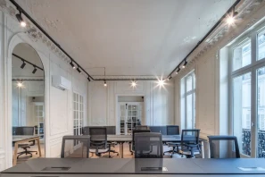 Espace indépendant - 75010 - 59 postes - 39000€