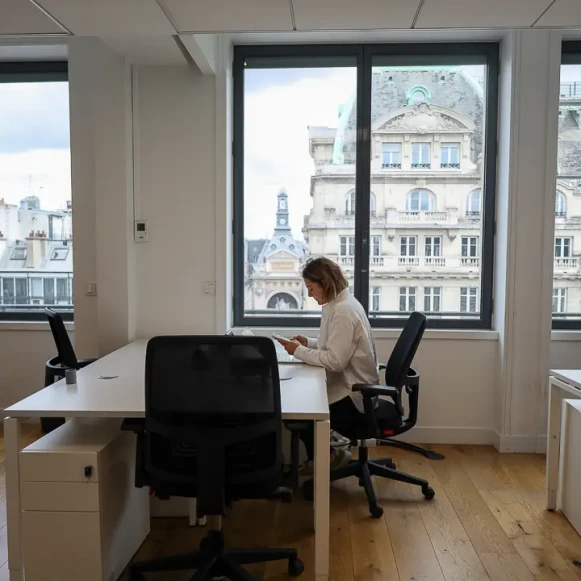 Bureau privé 40 m² 10 postes Coworking Rue Saint-Fiacre Paris 75002 - photo 22