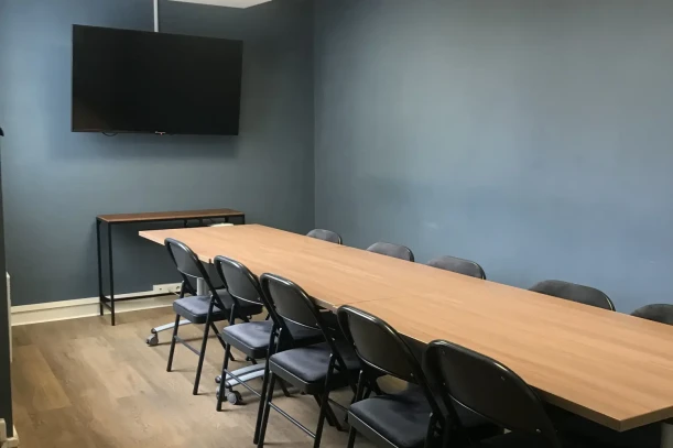 Bureau privé - 33200 - 3 postes - 780€