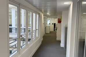 Bureau privé - 75009 - 3 postes - 1200€